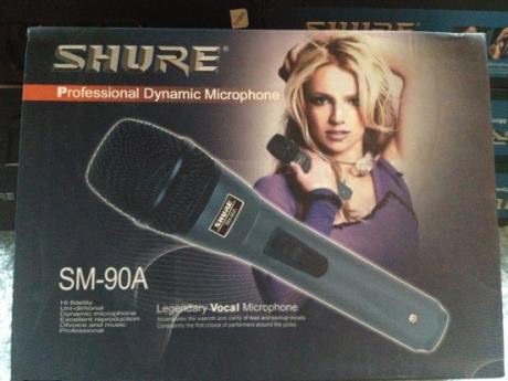 Micro karaoke có dây Shure SM-90A